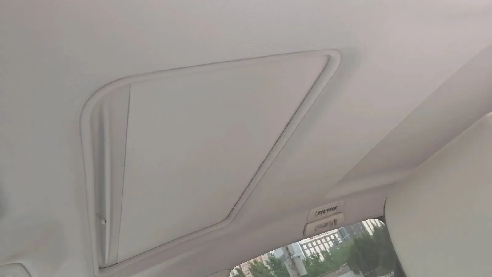 2021 Buick GL8 2.0T 237HP L4 9AT,autocango,china used car exporter,china ev exporter,chinese used car exporter,chinese used ev exporter