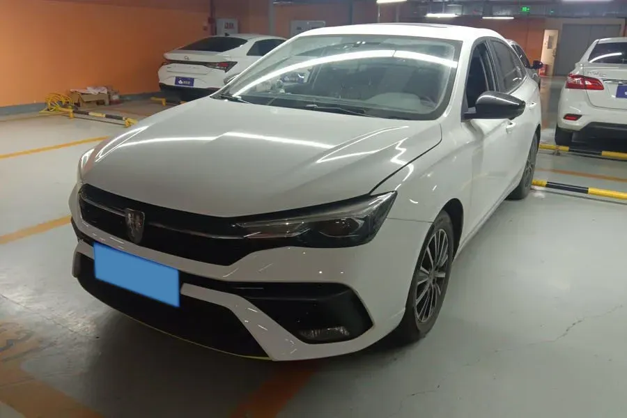 2021 Roewe i5 1.5L 120HP L4 CVT,autocango,china used car exporter,china ev exporter,chinese used car exporter,chinese used ev exporter