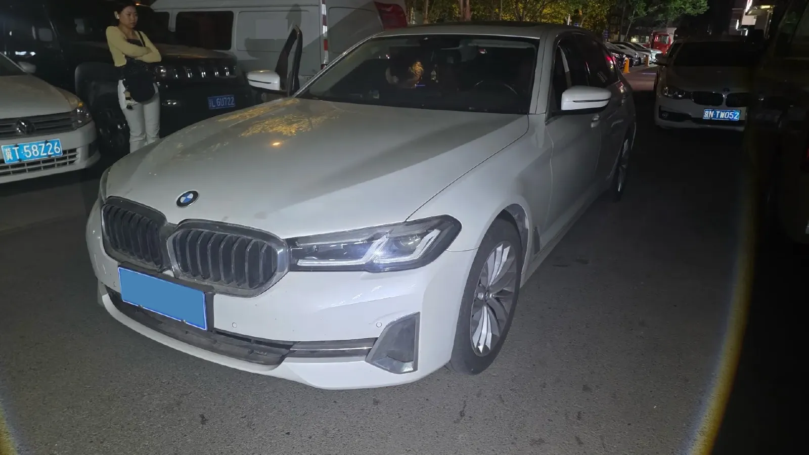 2022 BMW 5 Series 2.0T 184HP L4 8AT,autocango,china used car exporter,china ev exporter,chinese used car exporter,chinese used ev exporter