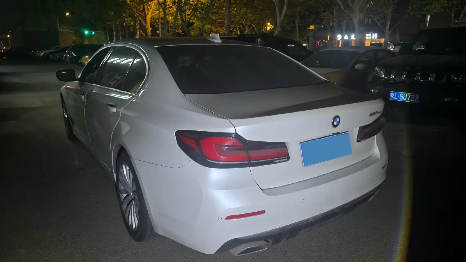 2022 BMW 5 Series 2.0T 184HP L4 8AT,autocango,china used car exporter,china ev exporter,chinese used car exporter,chinese used ev exporter