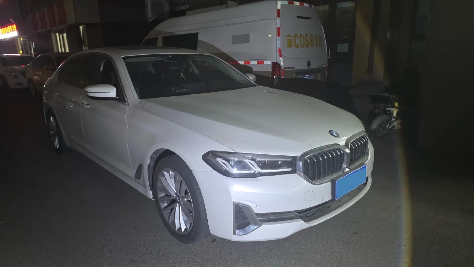2022 BMW 5 Series 2.0T 184HP L4 8AT,autocango,china used car exporter,china ev exporter,chinese used car exporter,chinese used ev exporter