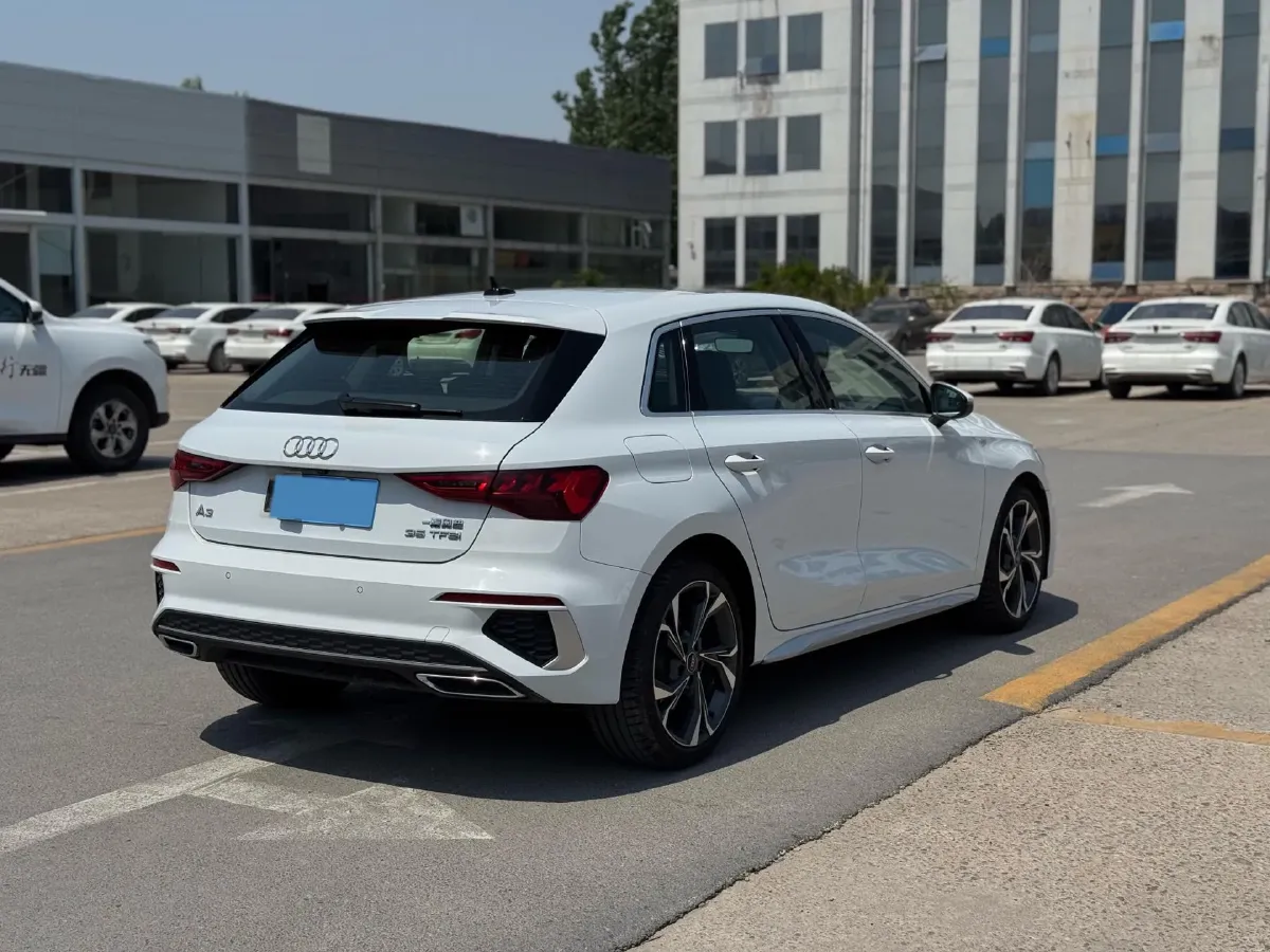 2022 Audi A3 1.4T 150HP L4 7DCT,autocango,china used car exporter,china ev exporter,chinese used car exporter,chinese used ev exporter