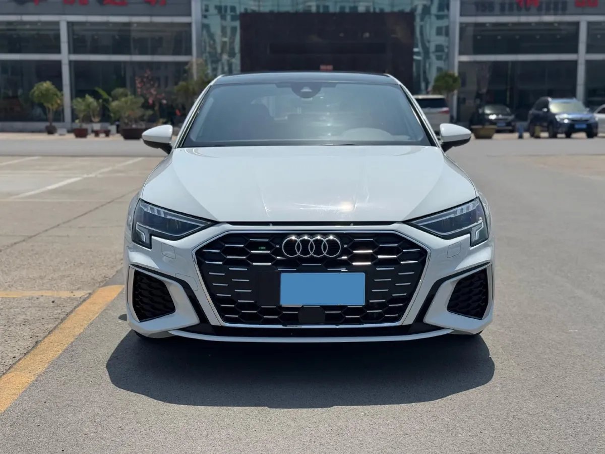 2022 Audi A3 1.4T 150HP L4 7DCT,autocango,china used car exporter,china ev exporter,chinese used car exporter,chinese used ev exporter