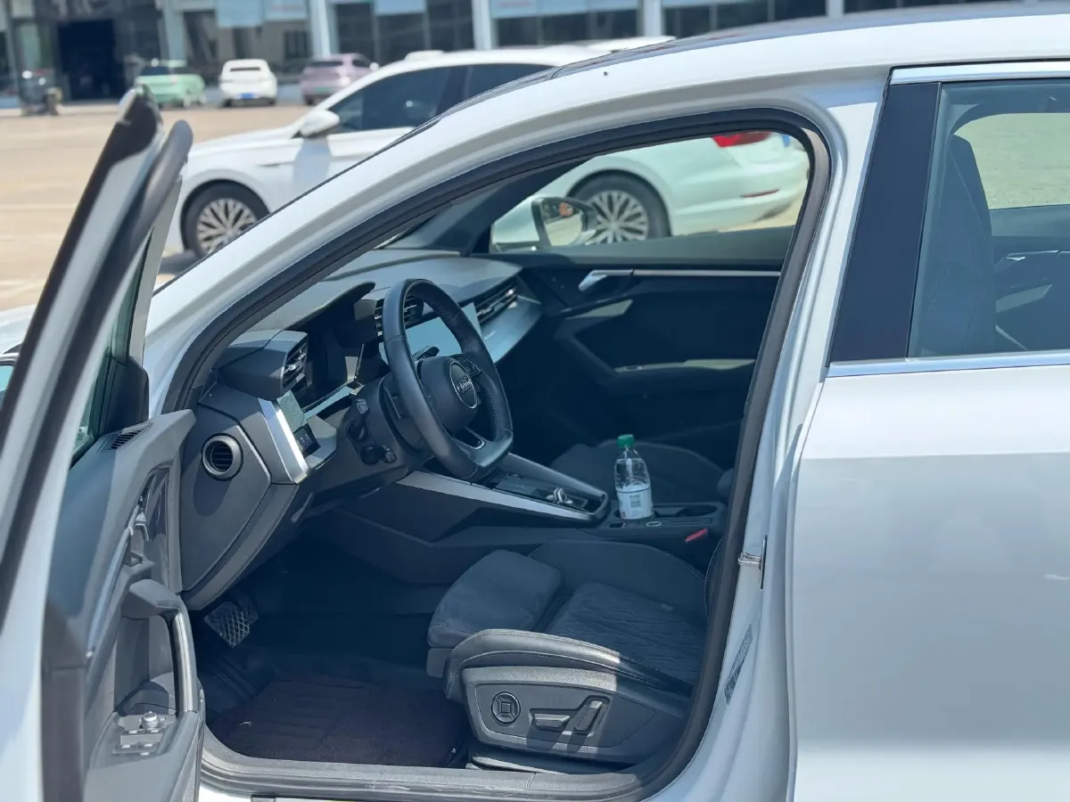 2022 Audi A3 1.4T 150HP L4 7DCT,autocango,china used car exporter,china ev exporter,chinese used car exporter,chinese used ev exporter