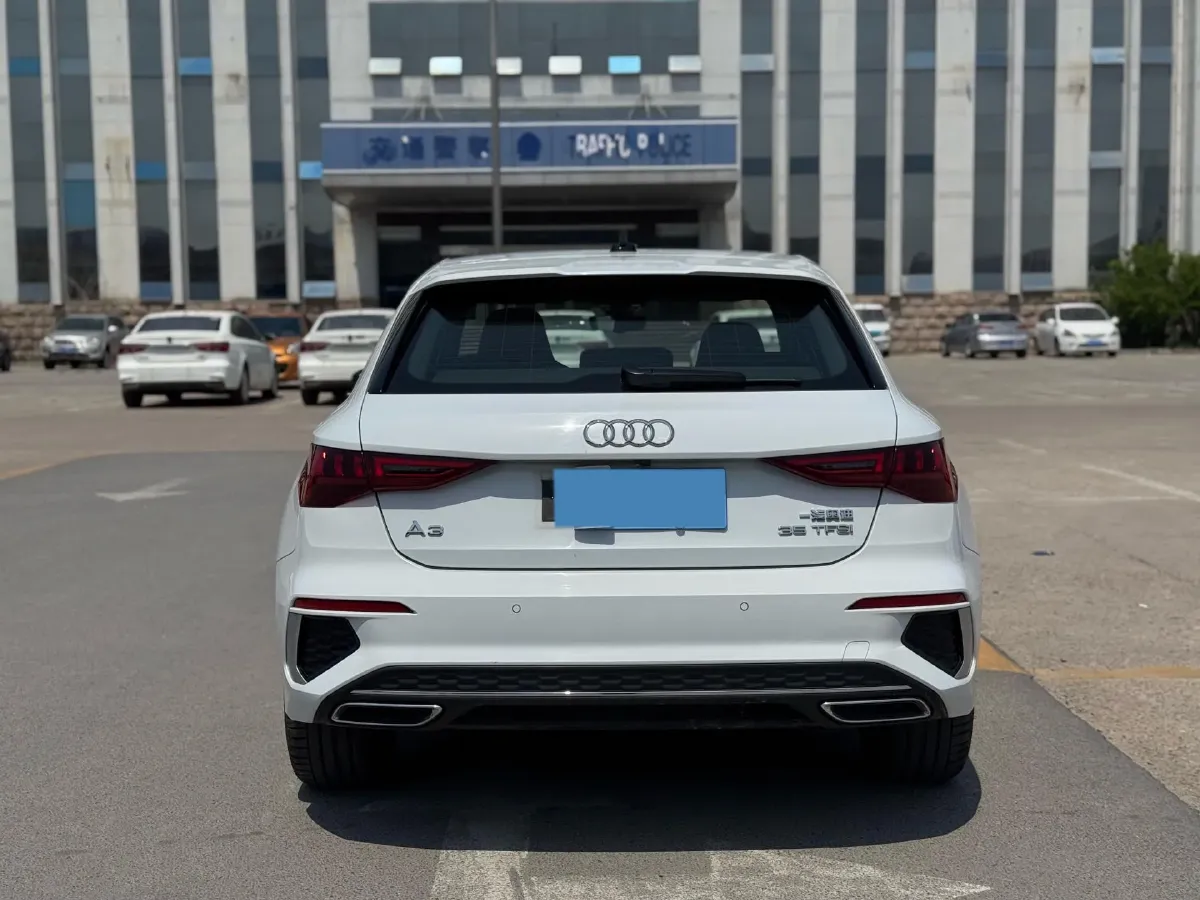 2022 Audi A3 1.4T 150HP L4 7DCT,autocango,china used car exporter,china ev exporter,chinese used car exporter,chinese used ev exporter