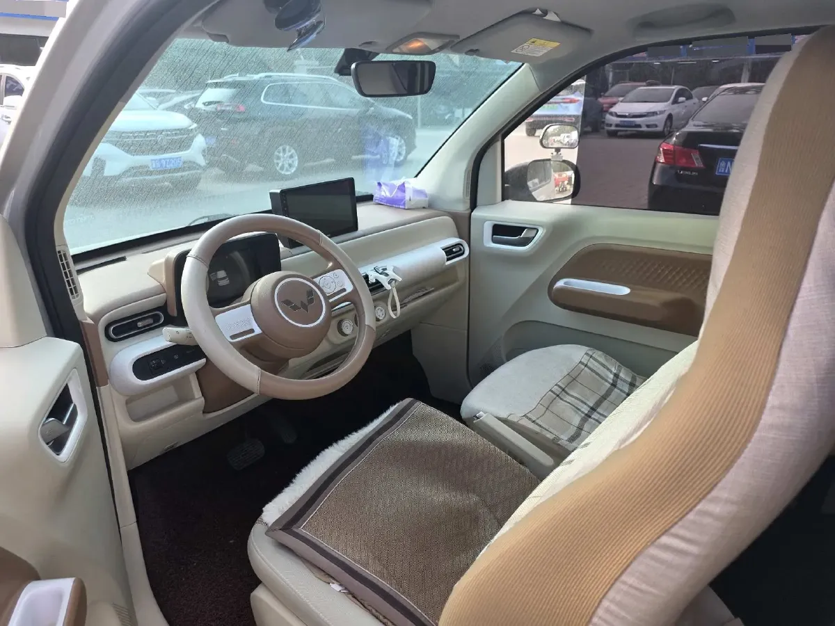 2024 WuLing HongGuang MINI EV BEV 17.3KWH,autocango,china used car exporter,china ev exporter,chinese used car exporter,chinese used ev exporter