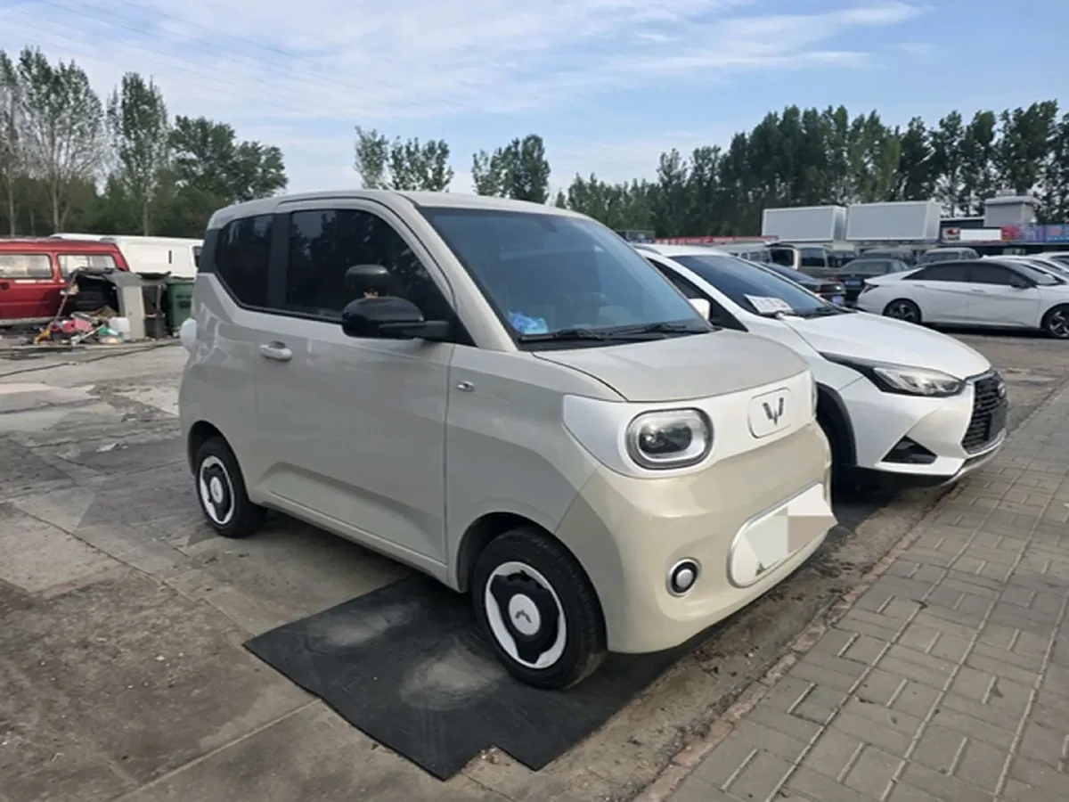 2024 WuLing HongGuang MINI EV BEV 17.3KWH,autocango,china used car exporter,china ev exporter,chinese used car exporter,chinese used ev exporter