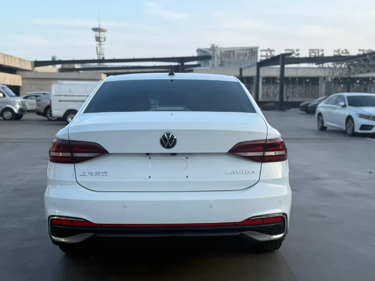 2024 Volkswagen Lavida 1.5L 110HP L4 6AT,autocango,china used car exporter,china ev exporter,chinese used car exporter,chinese used ev exporter