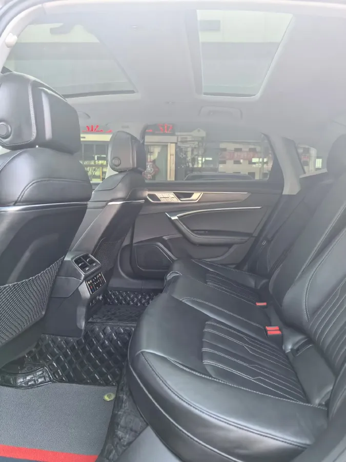 2023 Audi A6L 2.0T 245HP L4 7DCT,autocango,china used car exporter,china ev exporter,chinese used car exporter,chinese used ev exporter