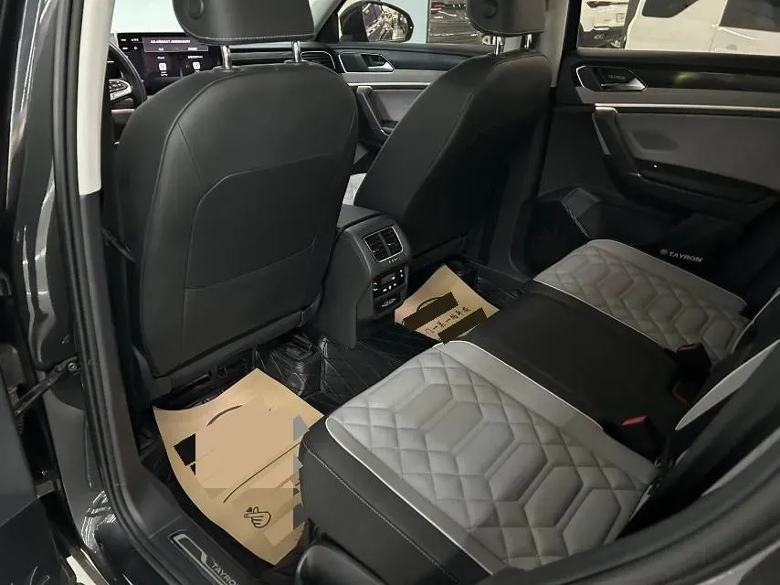 2023 Volkswagen Tayron 1.4T 150HP L4 7DCT,autocango,china used car exporter,china ev exporter,chinese used car exporter,chinese used ev exporter