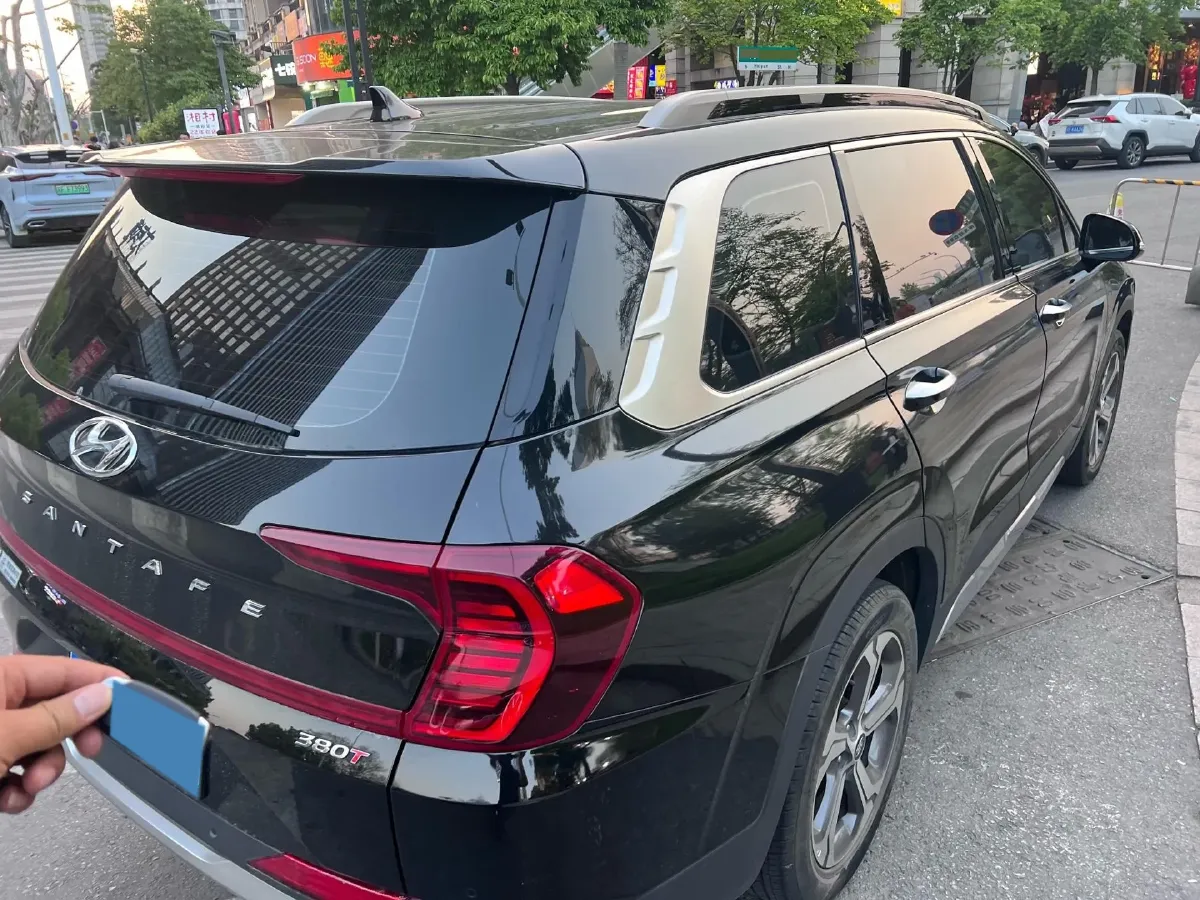 2021 Toyota RAV4 2.5L 178HP L4 E-CVT Hybrid,autocango,china used car exporter,china ev exporter,chinese used car exporter,chinese used ev exporter