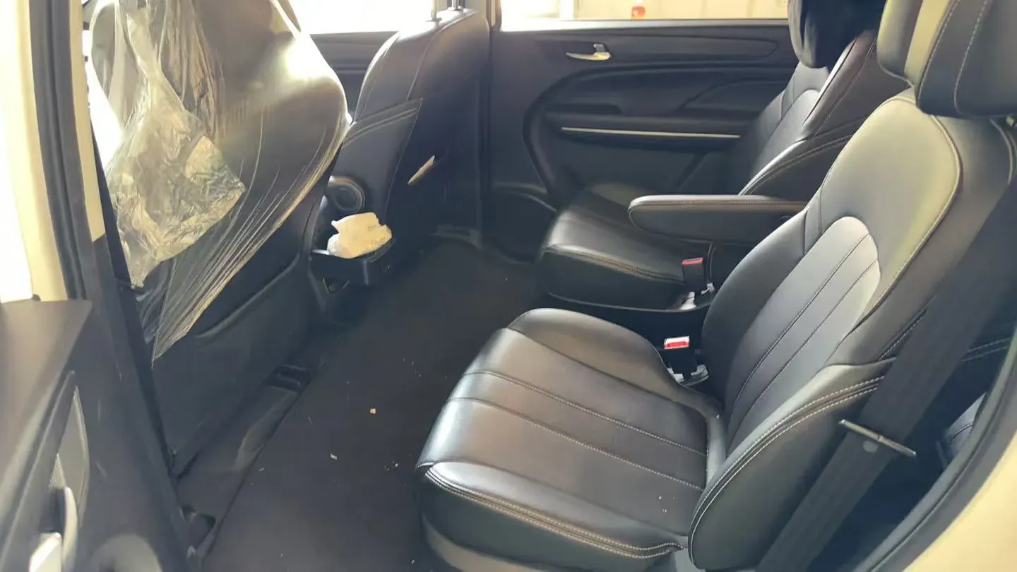 2021 GAC Trumpchi M6 1.5T 169HP L4 7DCT,autocango,china used car exporter,china ev exporter,chinese used car exporter,chinese used ev exporter