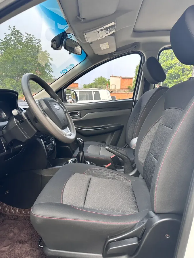 2018 Karry K60 1.5L 109HP L4 5MT,autocango,china used car exporter,china ev exporter,chinese used car exporter,chinese used ev exporter