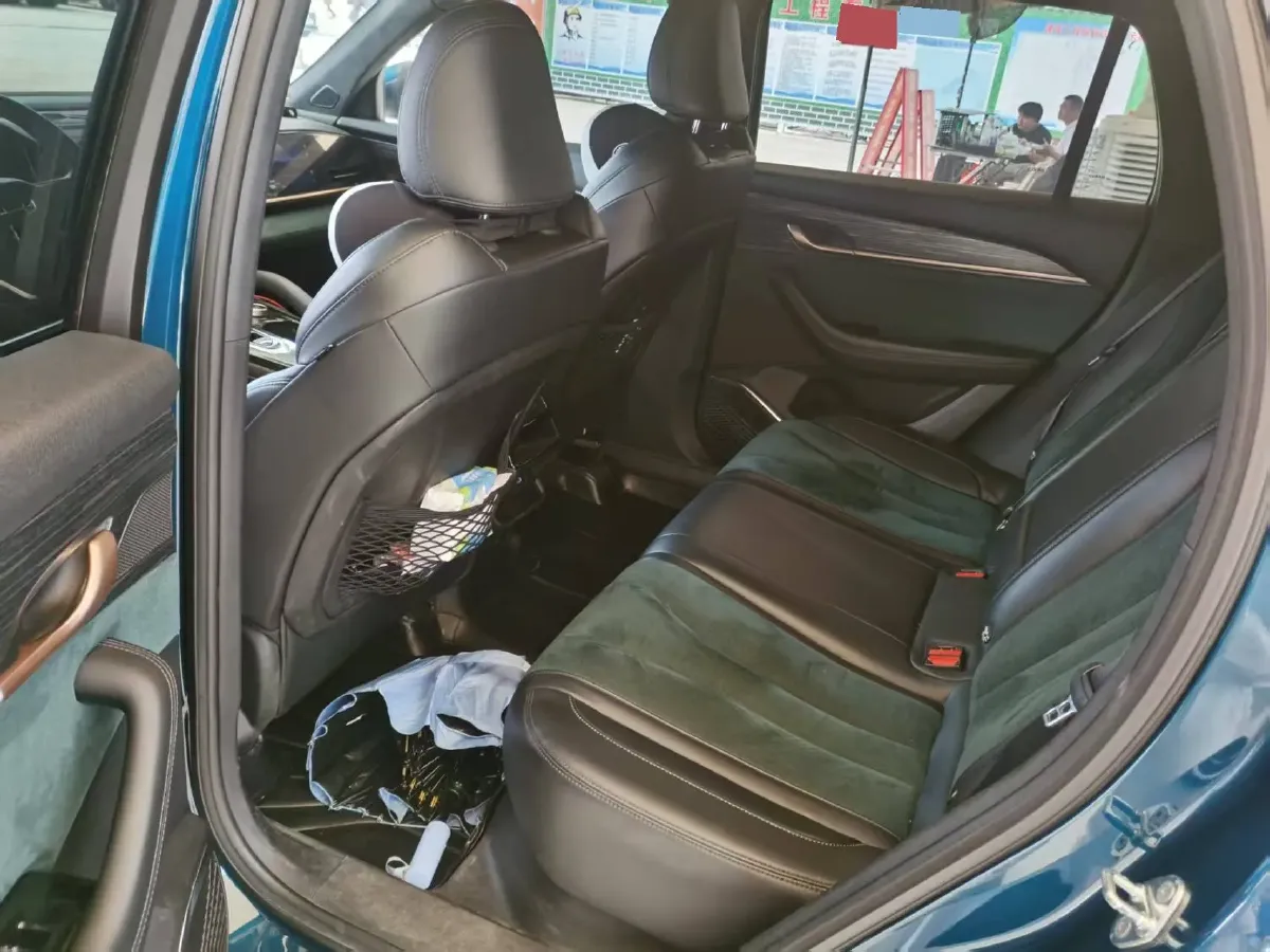 2021 Geely Monjaro 2.0T 218HP L4 7DCT,autocango,china used car exporter,china ev exporter,chinese used car exporter,chinese used ev exporter