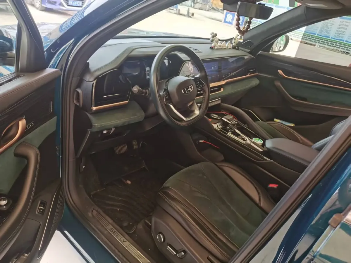 2021 Geely Monjaro 2.0T 218HP L4 7DCT,autocango,china used car exporter,china ev exporter,chinese used car exporter,chinese used ev exporter