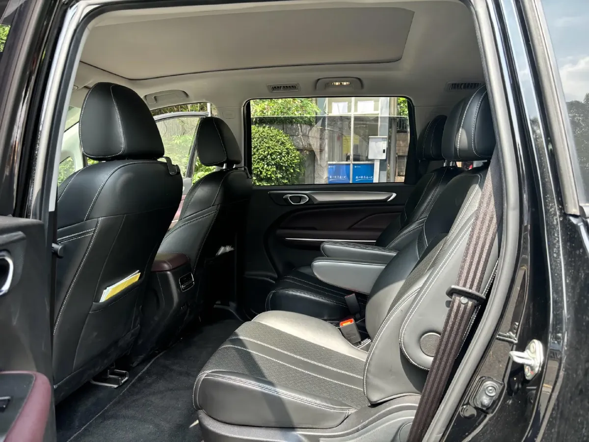 2021 GAC Trumpchi M6 1.5T 169HP L4 7DCT,autocango,china used car exporter,china ev exporter,chinese used car exporter,chinese used ev exporter