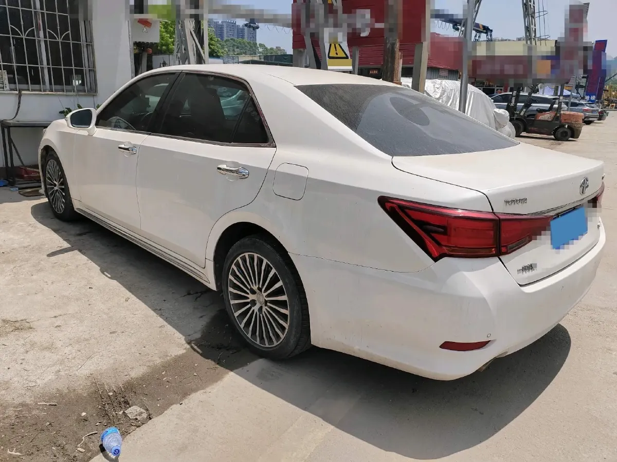 2018 Toyota Highlander 2.0T 220HP L4 6AT,autocango,china used car exporter,china ev exporter,chinese used car exporter,chinese used ev exporter
