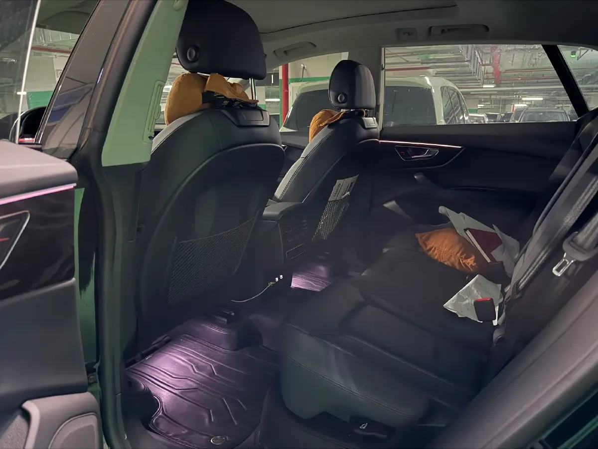 2021 Audi Q8 2.0T 245HP L4 8AT,autocango,china used car exporter,china ev exporter,chinese used car exporter,chinese used ev exporter