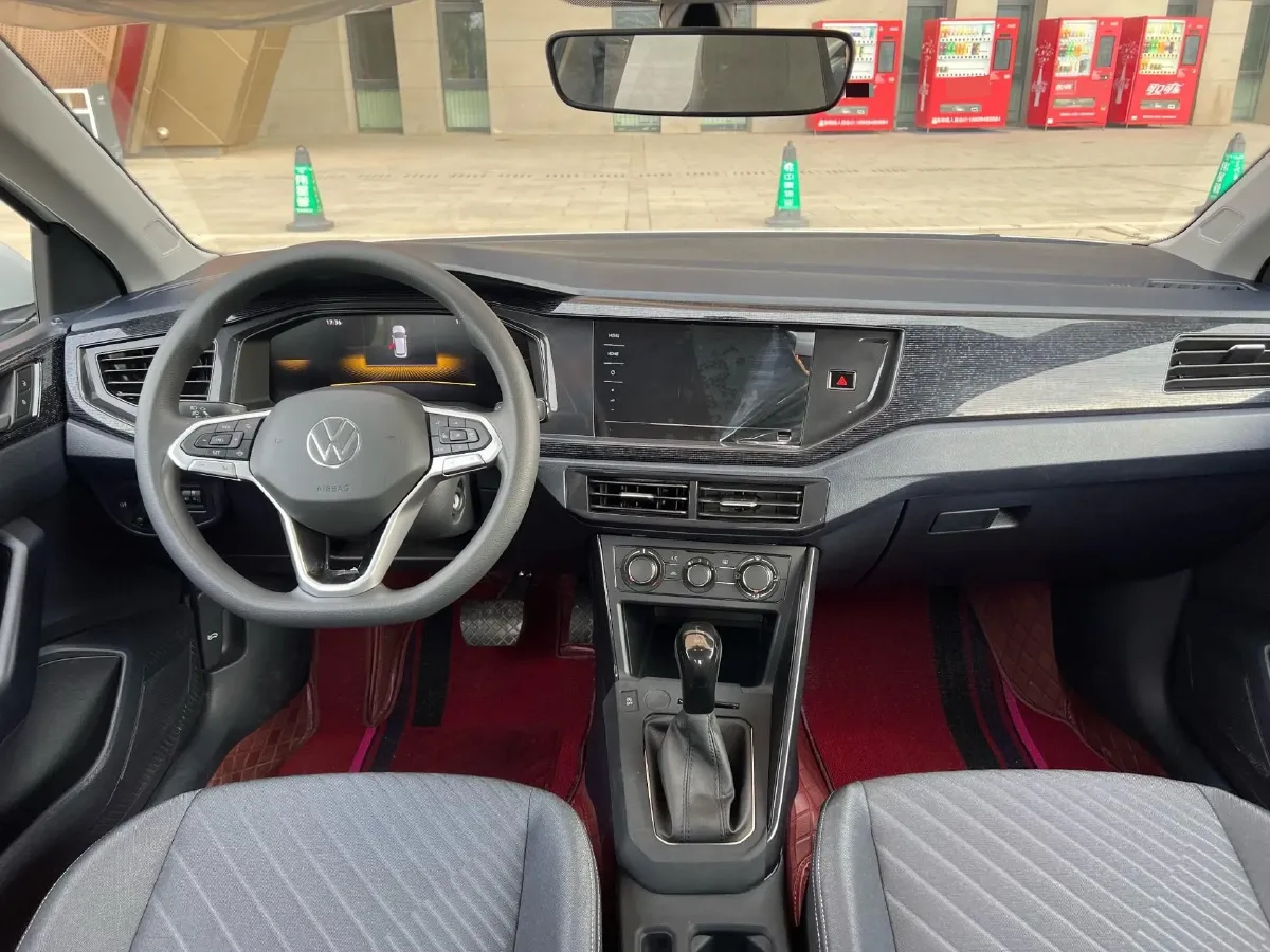 2025 Ruichi Auto EC75 BEV 41.85KWH,autocango,china used car exporter,china ev exporter,chinese used car exporter,chinese used ev exporter