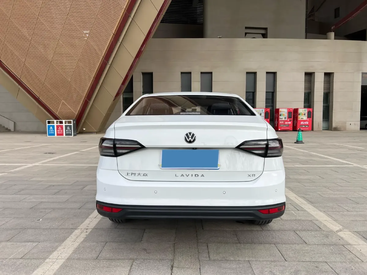 2025 Ruichi Auto EC75 BEV 41.85KWH,autocango,china used car exporter,china ev exporter,chinese used car exporter,chinese used ev exporter