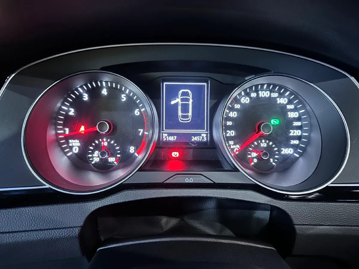 2020 Volkswagen Magotan 2.0T 186HP L4 7DCT,autocango,china used car exporter,china ev exporter,chinese used car exporter,chinese used ev exporter