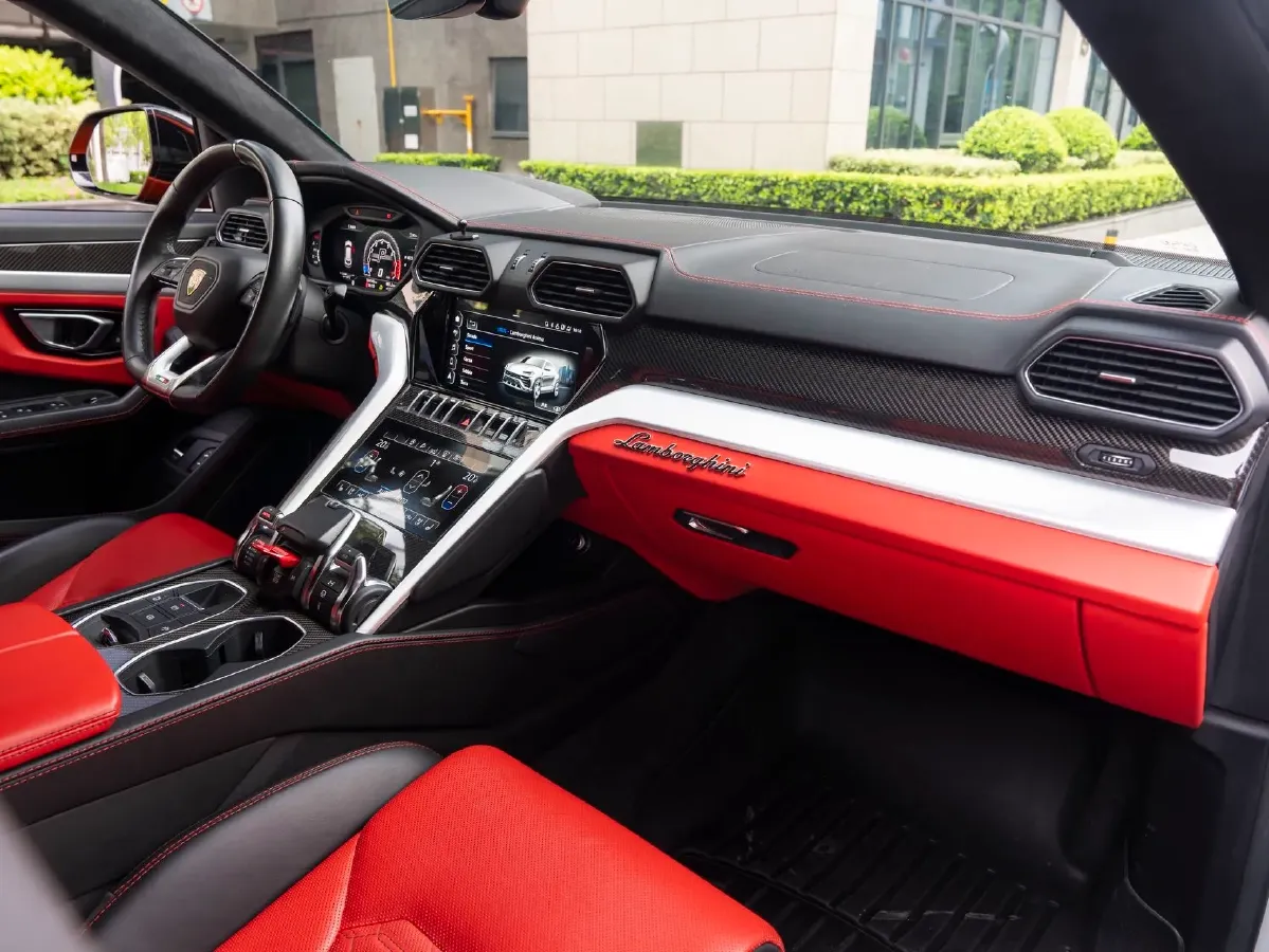 2021 Lamborghini Urus 4.0T 641HP V8 8AT,autocango,china used car exporter,china ev exporter,chinese used car exporter,chinese used ev exporter