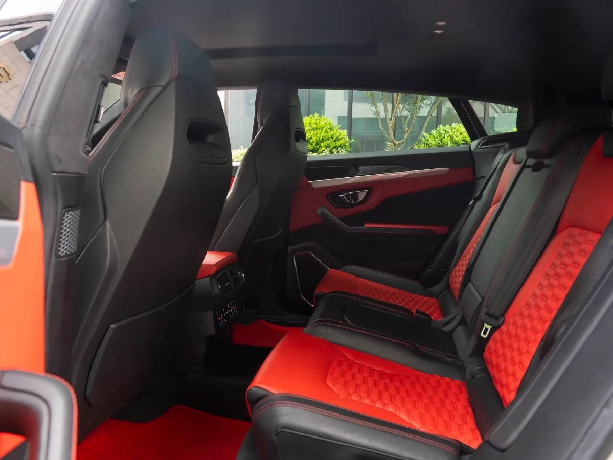 2021 Lamborghini Urus 4.0T 641HP V8 8AT,autocango,china used car exporter,china ev exporter,chinese used car exporter,chinese used ev exporter