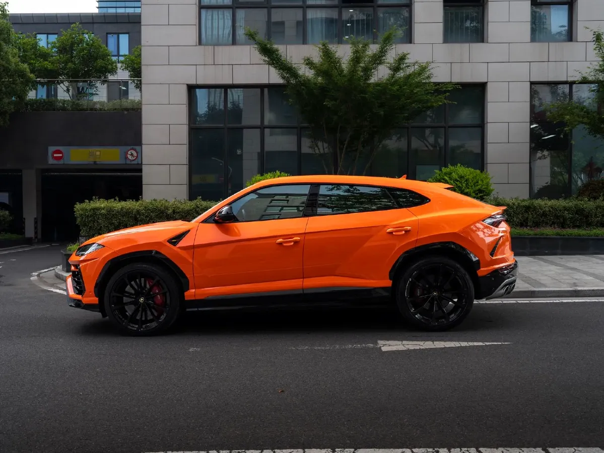 2021 Lamborghini Urus 4.0T 641HP V8 8AT,autocango,china used car exporter,china ev exporter,chinese used car exporter,chinese used ev exporter
