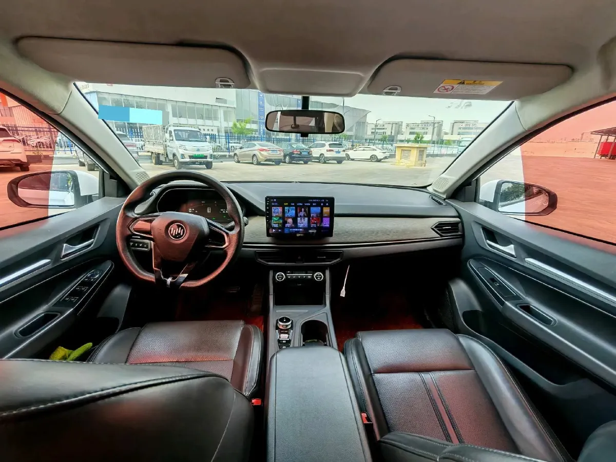 2021 Weltmeister E.5 BEV 49.92KWH,autocango,china used car exporter,china ev exporter,chinese used car exporter,chinese used ev exporter