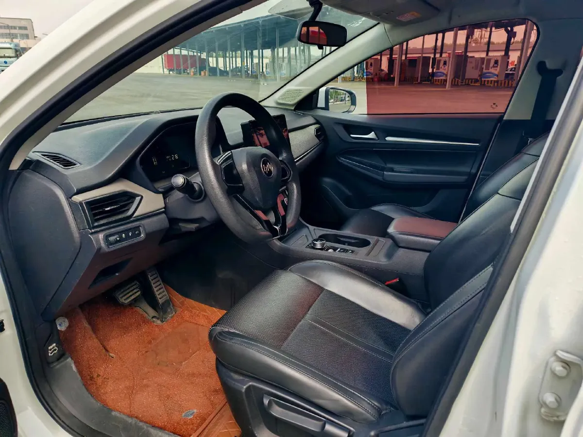 2021 Weltmeister E.5 BEV 49.92KWH,autocango,china used car exporter,china ev exporter,chinese used car exporter,chinese used ev exporter