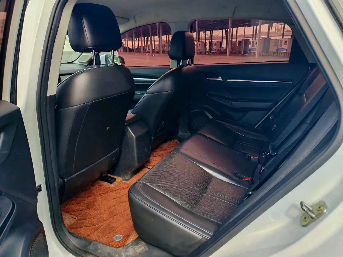 2021 Weltmeister E.5 BEV 49.92KWH,autocango,china used car exporter,china ev exporter,chinese used car exporter,chinese used ev exporter