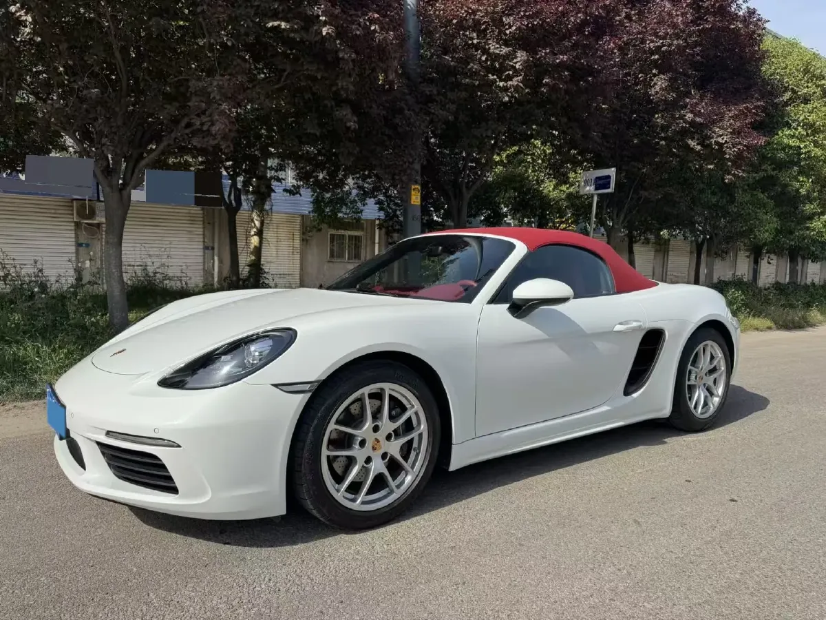 2022 Porsche 718 2.0T 250HP H4 7DCT,autocango,china used car exporter,china ev exporter,chinese used car exporter,chinese used ev exporter