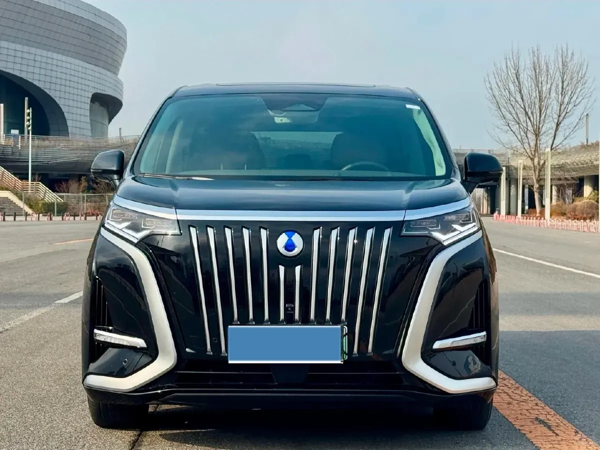 2022 Jaguar XFL 2.0T 250HP L4 8AT,autocango,china used car exporter,china ev exporter,chinese used car exporter,chinese used ev exporter