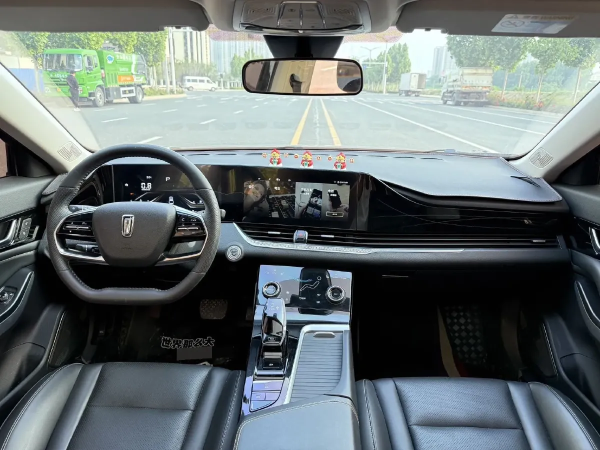 2023 Bestune B70 1.5T 169HP L4 7DCT,autocango,china used car exporter,china ev exporter,chinese used car exporter,chinese used ev exporter