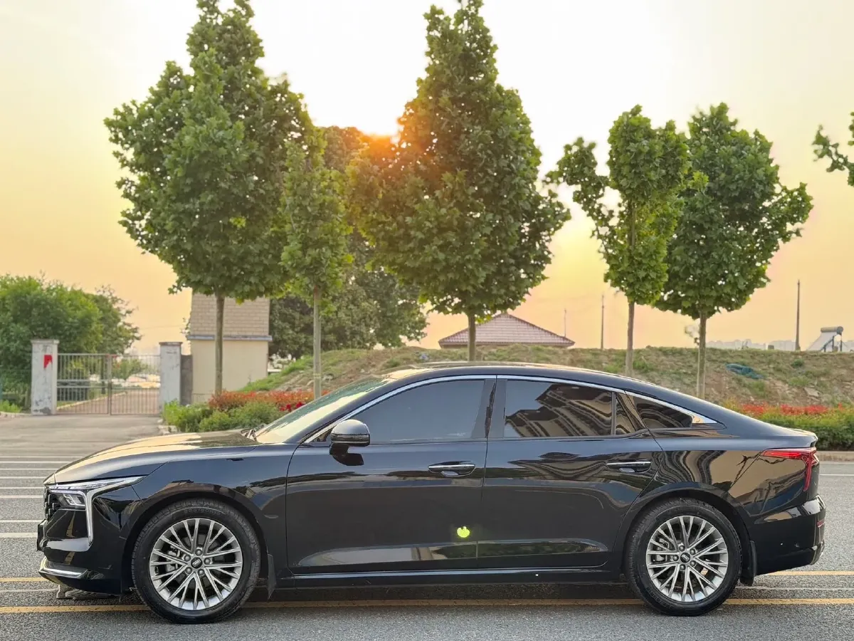 2023 Bestune B70 1.5T 169HP L4 7DCT,autocango,china used car exporter,china ev exporter,chinese used car exporter,chinese used ev exporter