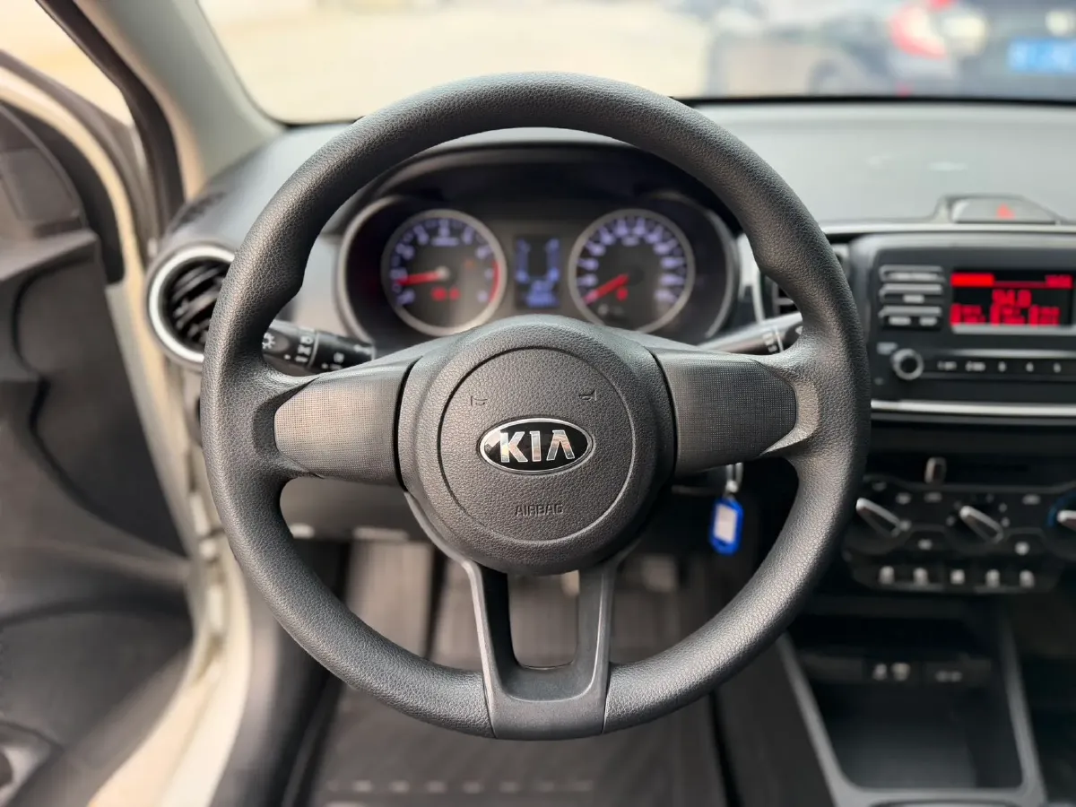 2017 Kia Pegas 1.4L 95HP L4 5MT,autocango,china used car exporter,china ev exporter,chinese used car exporter,chinese used ev exporter