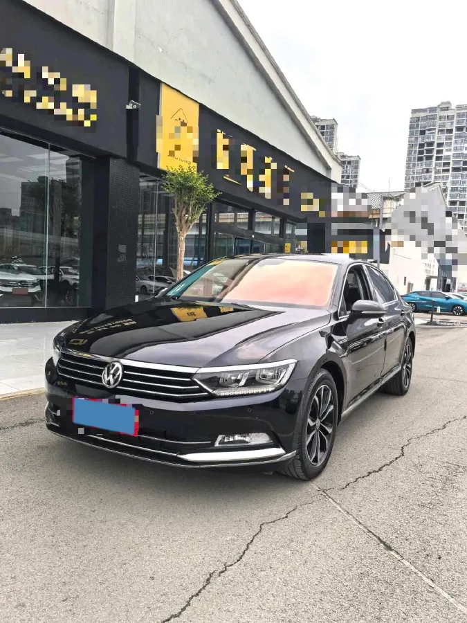 2019 Volkswagen Magotan 2.0T 186HP L4 7DCT,autocango,china used car exporter,china ev exporter,chinese used car exporter,chinese used ev exporter