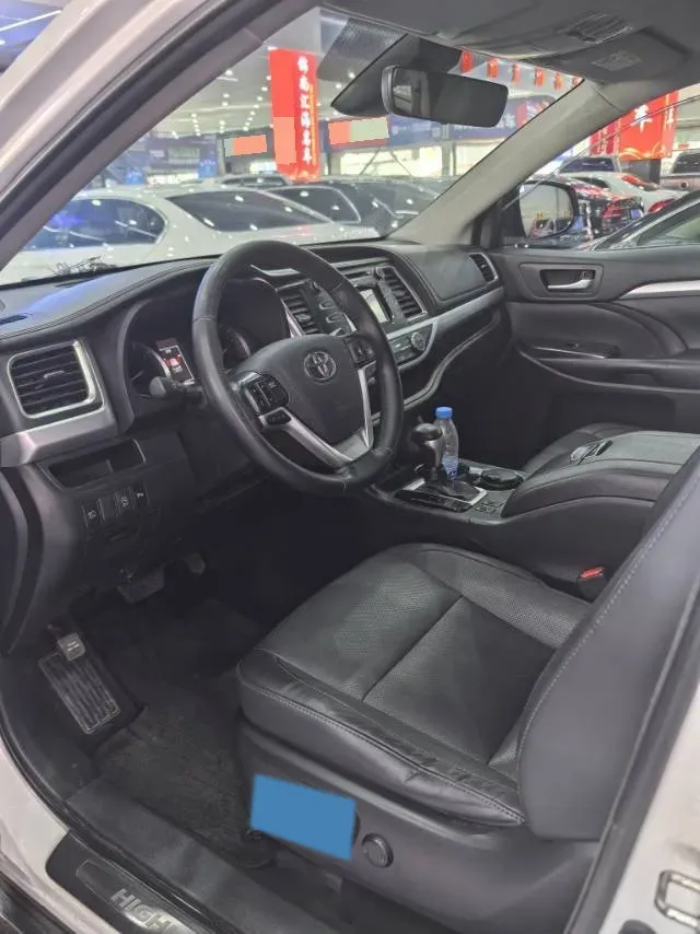 2018 Toyota Highlander 2.0T 220HP L4 6AT,autocango,china used car exporter,china ev exporter,chinese used car exporter,chinese used ev exporter