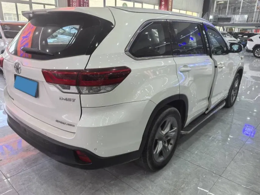 2018 Toyota Highlander 2.0T 220HP L4 6AT,autocango,china used car exporter,china ev exporter,chinese used car exporter,chinese used ev exporter