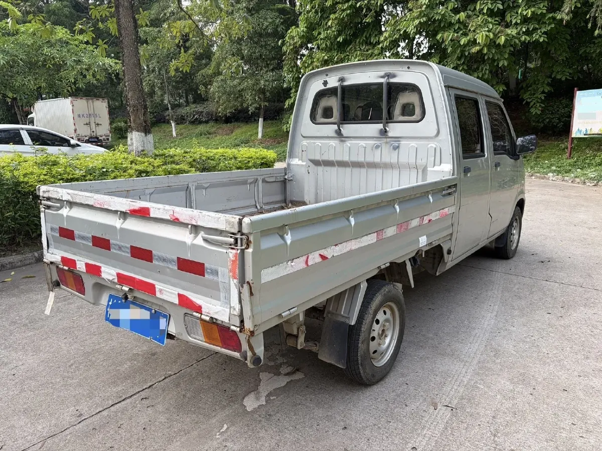 2020 WuLing ZhiGuang Mini Truck 1.2L 76HP L4 5MT,autocango,china used car exporter,china ev exporter,chinese used car exporter,chinese used ev exporter