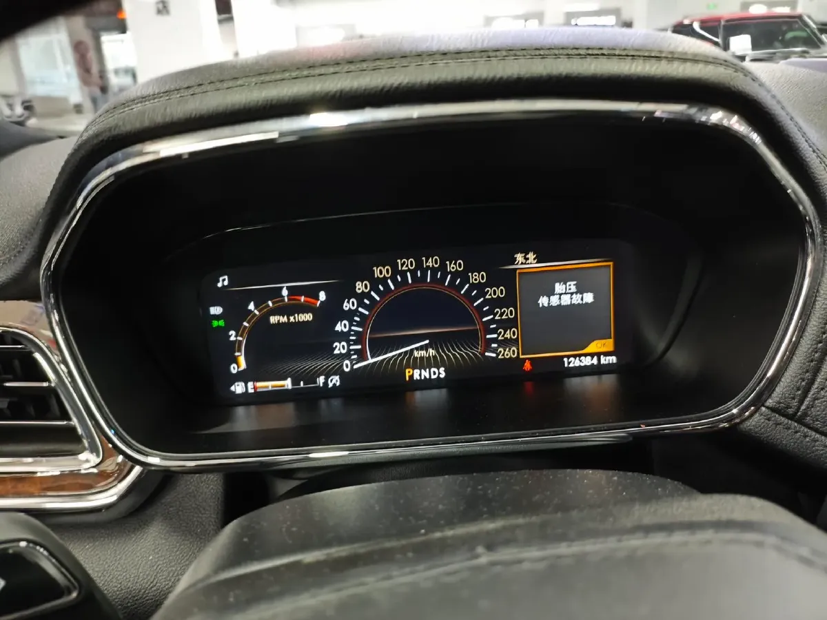 2017 Lincoln Continental 2.0T 261HP L4 6AT,autocango,china used car exporter,china ev exporter,chinese used car exporter,chinese used ev exporter