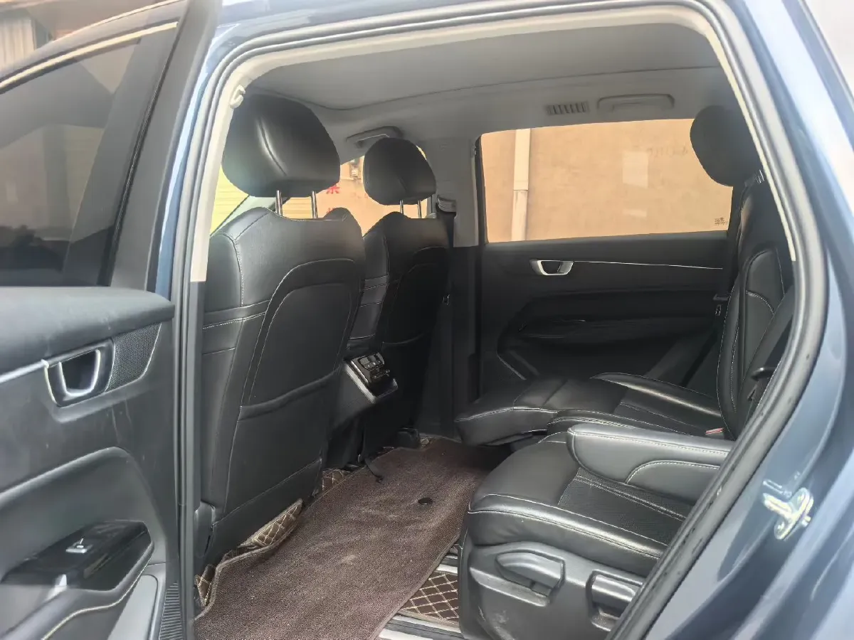 2020 WuLing KaiJie 1.5T 147HP L4 CVT,autocango,china used car exporter,china ev exporter,chinese used car exporter,chinese used ev exporter