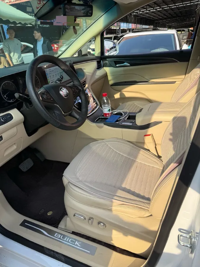 2021 Buick GL8 2.0T 237HP L4 9AT,autocango,china used car exporter,china ev exporter,chinese used car exporter,chinese used ev exporter