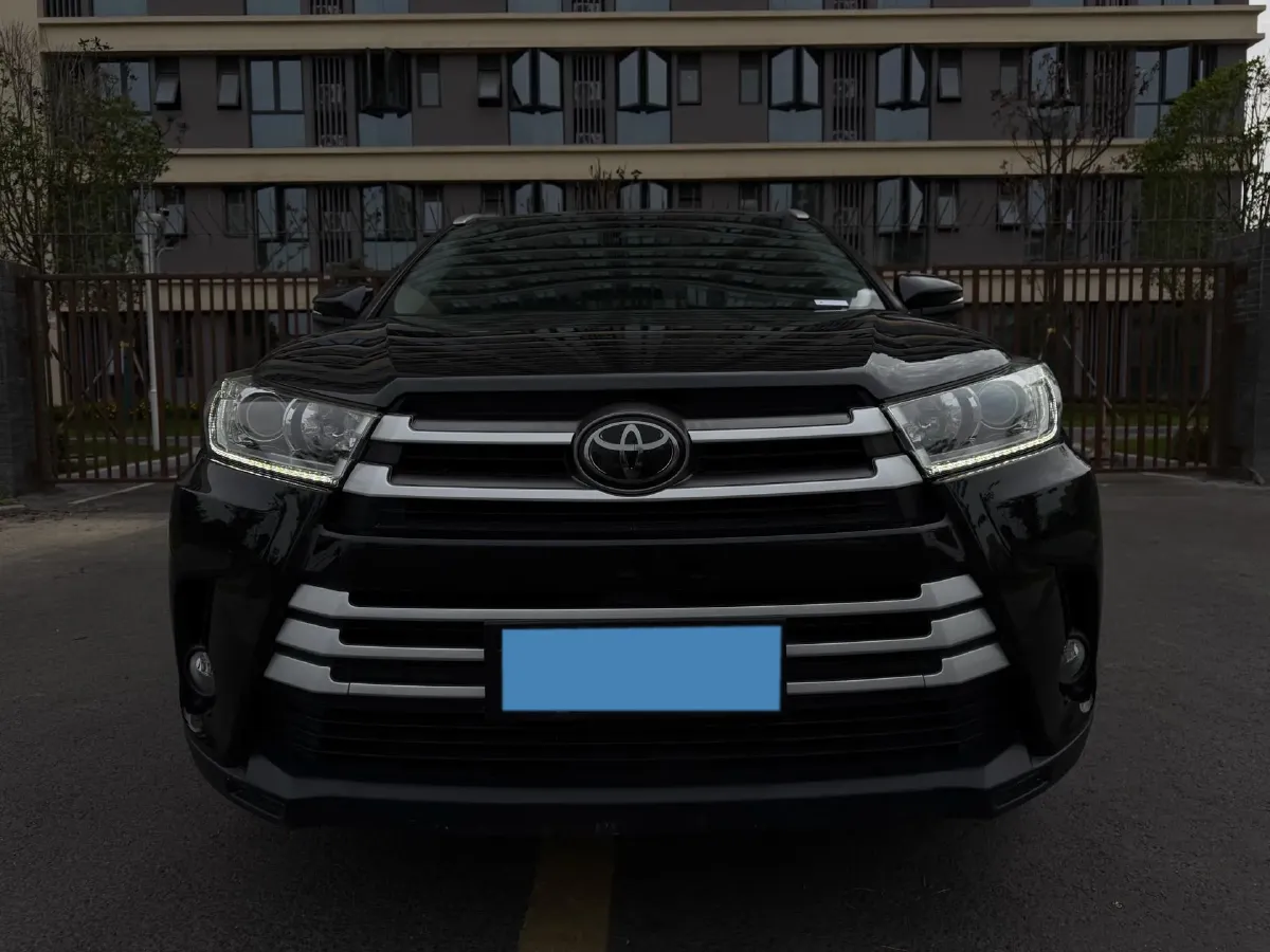 2019 Mazda CX-8 2.5L 192HP L4 6AT,autocango,china used car exporter,china ev exporter,chinese used car exporter,chinese used ev exporter