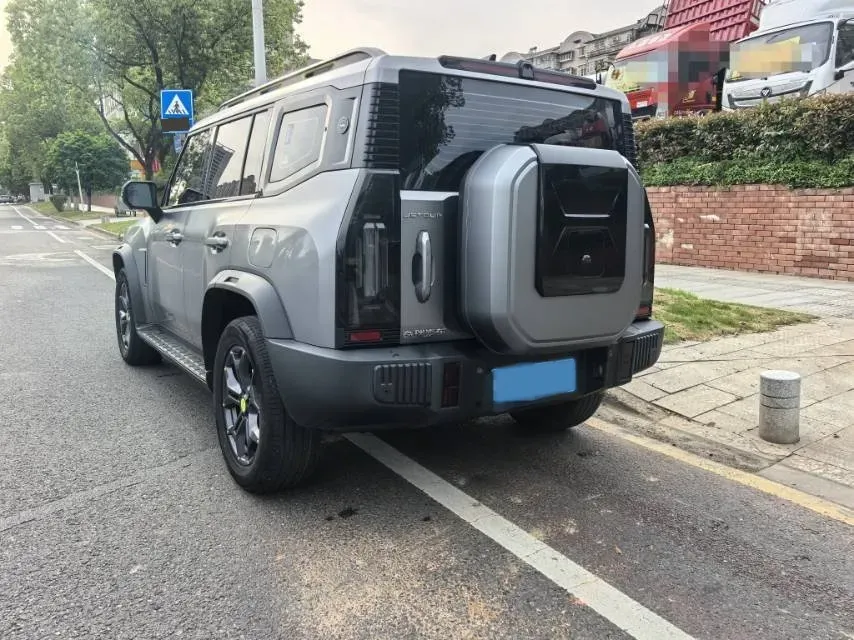 2024 Jetour Traveller 2.0T 254HP L4 7DCT,autocango,china used car exporter,china ev exporter,chinese used car exporter,chinese used ev exporter