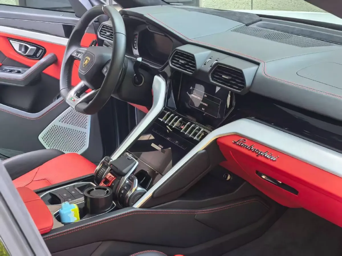 2018 Lamborghini Urus 4.0T 650HP V8 8AT,autocango,china used car exporter,china ev exporter,chinese used car exporter,chinese used ev exporter