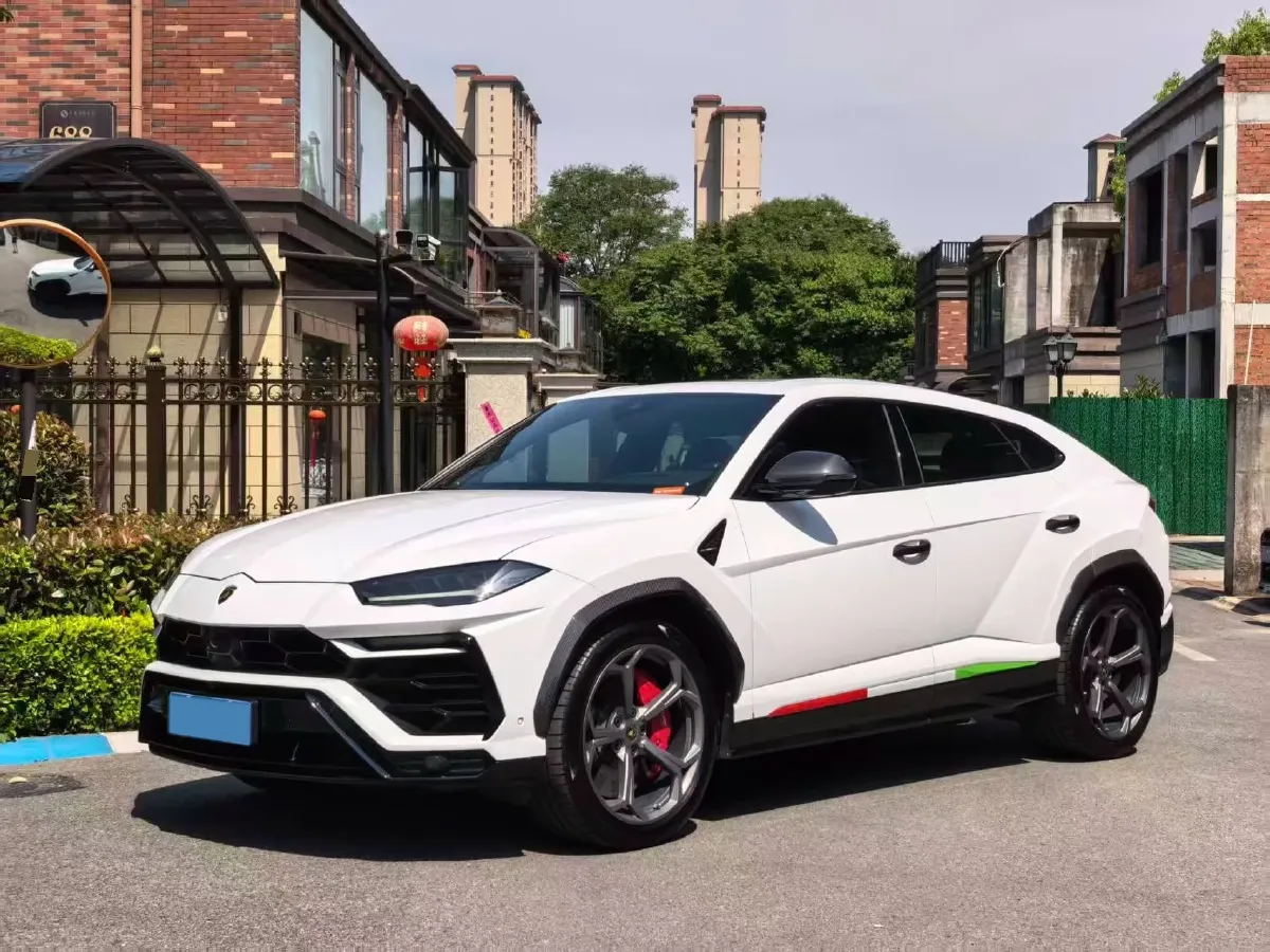2018 Lamborghini Urus 4.0T 650HP V8 8AT,autocango,china used car exporter,china ev exporter,chinese used car exporter,chinese used ev exporter