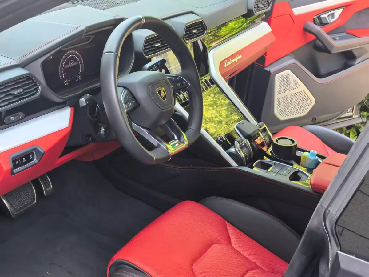 2018 Lamborghini Urus 4.0T 650HP V8 8AT,autocango,china used car exporter,china ev exporter,chinese used car exporter,chinese used ev exporter