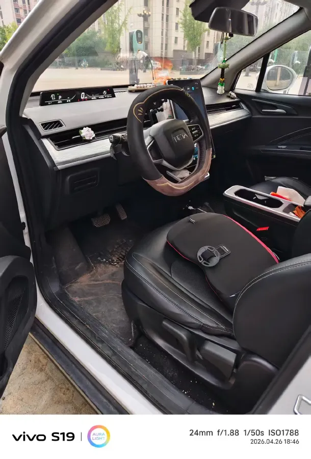 2022 Leapmotor T03 BEV 41KWH,autocango,china used car exporter,china ev exporter,chinese used car exporter,chinese used ev exporter