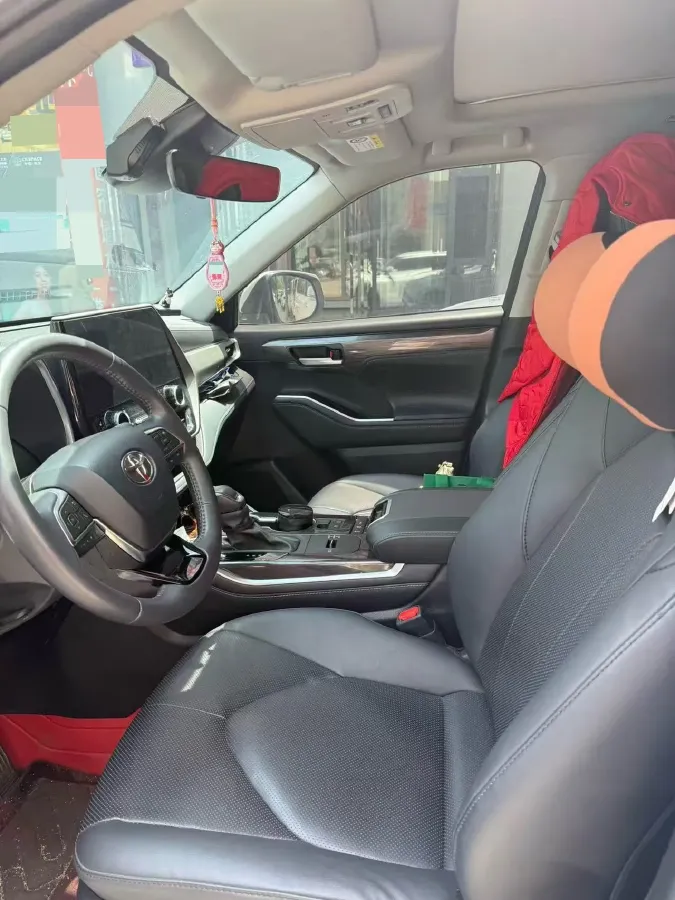 2024 Toyota Highlander 2.5L 189HP L4 E-CVT Hybrid,autocango,china used car exporter,china ev exporter,chinese used car exporter,chinese used ev exporter